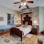 Grandison Inn